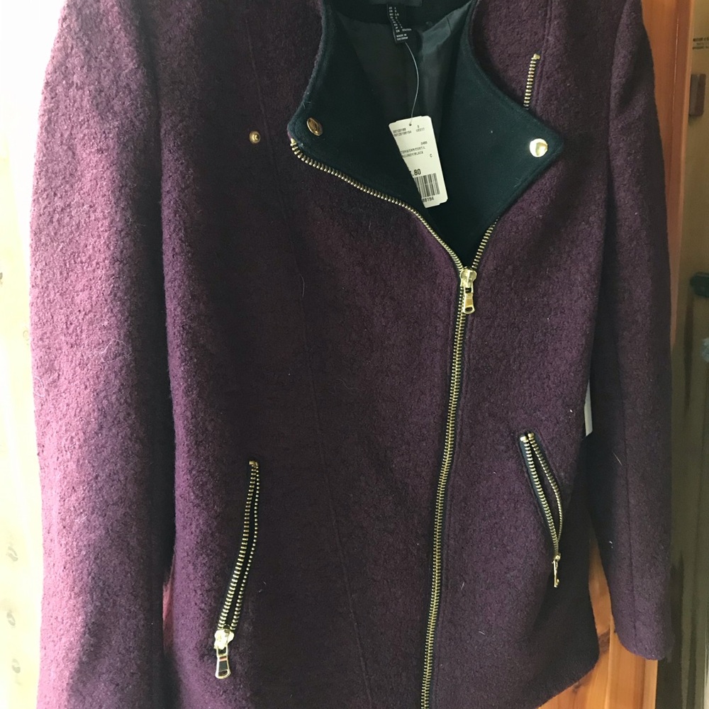 Never worn with tags military style jacket.